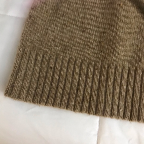 Sweater - Picture 5 of 5